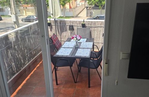 Benicarlo Apartment | 'Papa Luna' Apartment with Private Terrace, Wi-Fi, and Air Conditioning