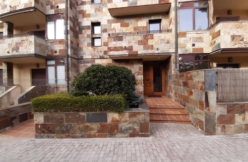 Riaza Condo | Penthouse in Madrid Avenue