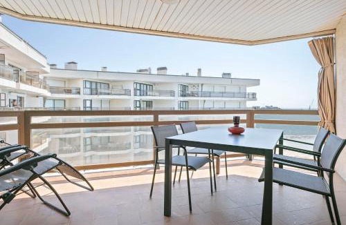 Sant Antoni de Calonge Apartment | Piso familiar con piscina frente al mar