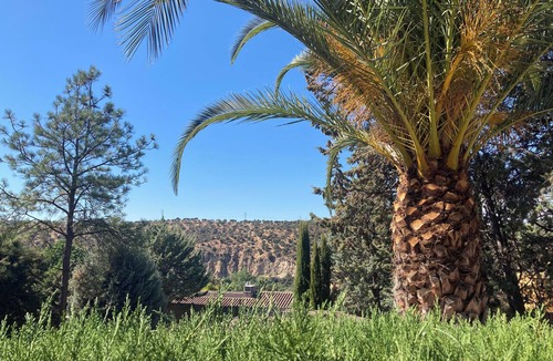 Las Rozas de Madrid House | Privat guest room in family villa in nature close to Madrid