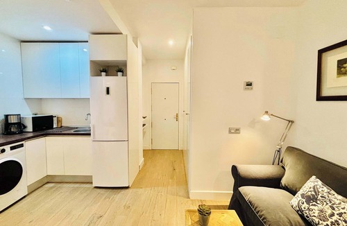 Hispanoamerica Apartment | Republica | 2BR apt near Madrid's financial center