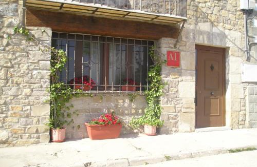 Mosqueruela Apartment | Rio La Estrella