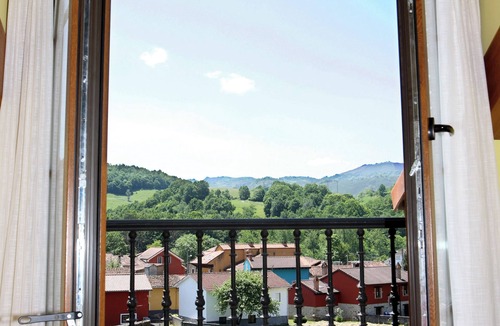 Corao Apartment | Rural Apartments La Viña (Apartment number 9)