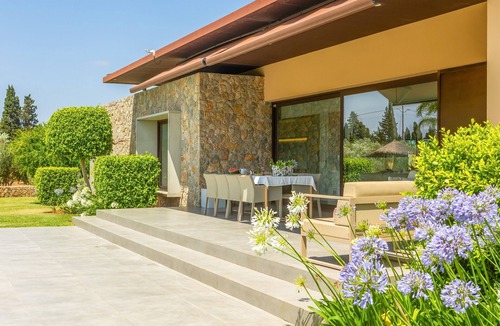 Muro Villa | Rural House 'S'Hort' with Mountain Views, Wi-Fi, and Air Conditioning