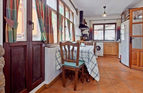 Portilla de la Reina House | Rustic Mountain House in Picos de Europa with Terrace and Wi-Fi