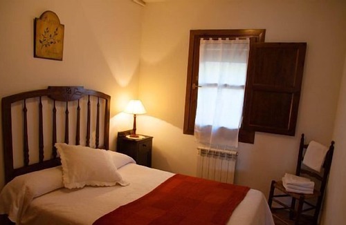 Alquezar Cottage | San Hipólito Apartment for 8 people