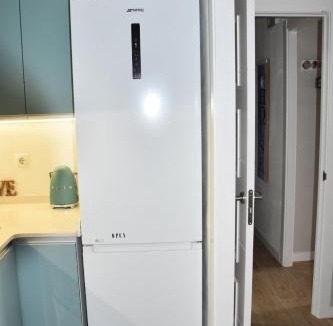 Salou Apartment | SeaFront DeLuxe, vistas al mar, acceso directo a playa y piscina