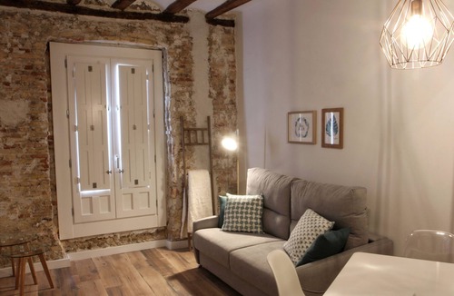 Zaragoza Old Town Apartment | SEGUNDO D - 2D - APARTAMENTOS ALMADA - Plaza del Pilar
