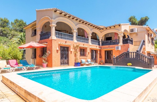 San Jaime Apartment | Self contained, comfortable, large pool, WIFI, Satellite TV and all amenities