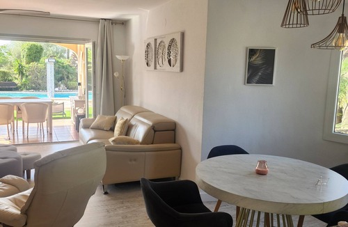 San Jorge House | Single-storey house with pool in the San Jordi Castellón golf course