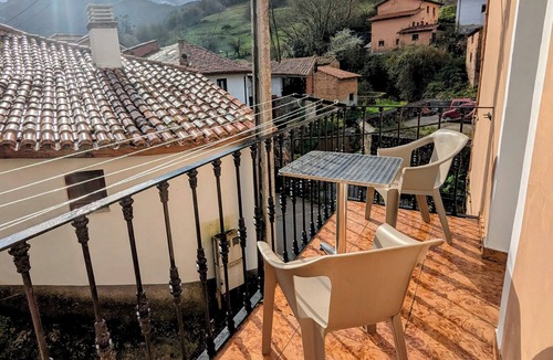 Vibano House | Spacious home nestled between the Picos de Europa and the beaches of Llanes