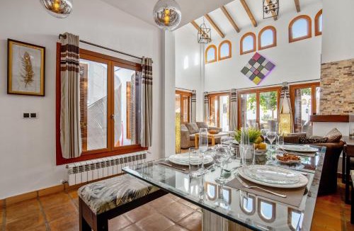Caserio Los Tarquinos Villa | SPECIAL-OFFER LuxuriousVilla, Baos y Mendigo, Spain-Perfect for FamiliesGroups