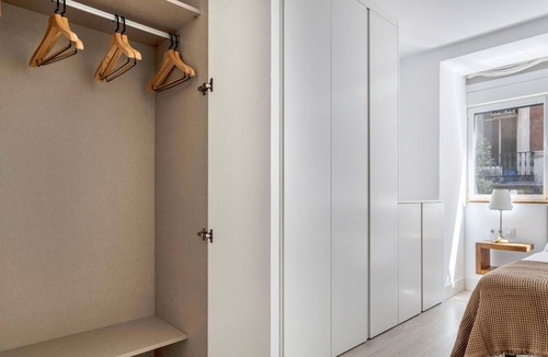 Justicia Apartment | Sunny Malasaña 3BR w/Doorman, nr Shopping, by Blueground