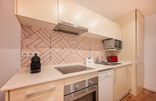 Gothic Quarter Apartment | Sweett | Gothic IV - Three Bedroom Apartment, Sleeps 7