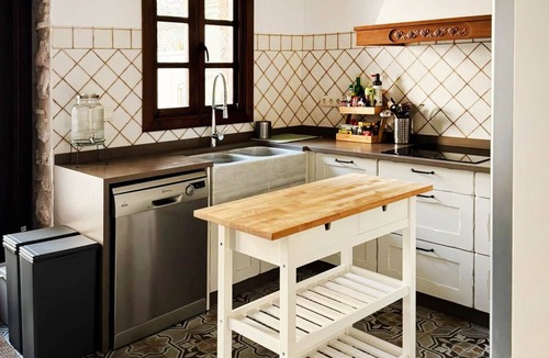 Argelita House | The bike house Less noise More people