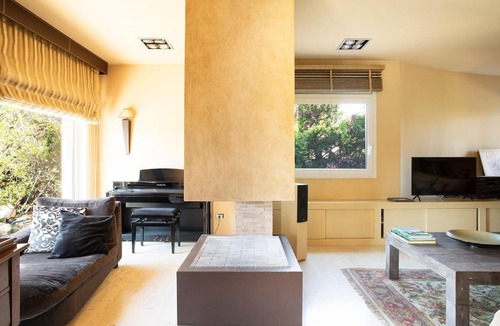 Pacs del Penedes Villa | Tina de Pacs, ideal para familias
