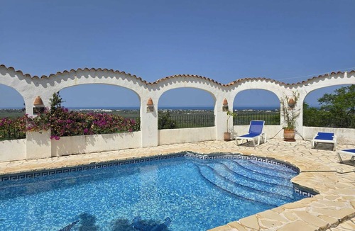 Monte Pego House | Vacation home with 2 apartments in a fantastic panoramic location with large heated pool