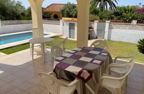 Vinaros Villa | Villa Bonestar - Chalet con piscina privada en Vinaròs - Ref. 230