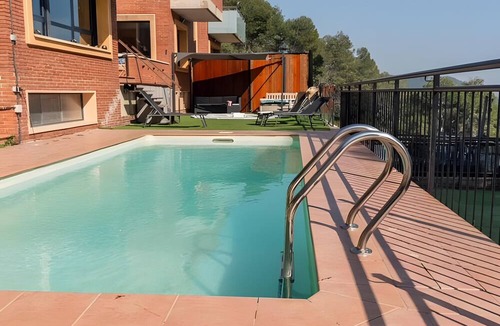 Cervello Villa | Villa 'Camarassa' with Sea Views, Wi-Fi, and Air Conditioning