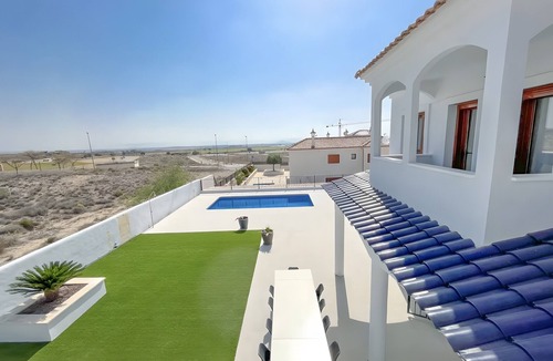 Caserio Los Tarquinos Villa | Villa 'Casa Ametza' with Sea View, Wi-Fi, and Air Conditioning
