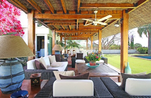 Sant Andreu de Llavaneres Villa | Villa Torre Blanca, at the Golf Club, 5' from the beach and 35' from Barcelona