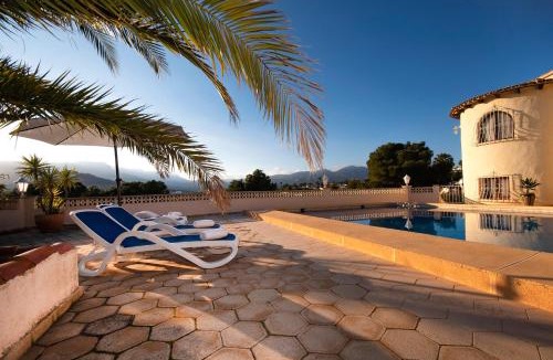 Empedrola Villa | Villa Heno 6 - sea view - by Holiday Rentals Villamar