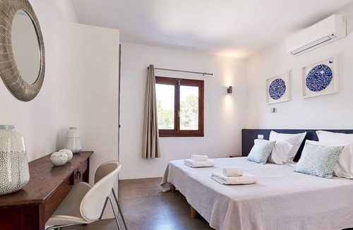 Sant Josep de sa Talaia Villa | Villa in Es Cubells with 6 bedrooms sleeps 12