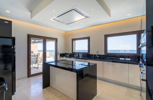 Coveta Fuma House | Villa Irene first line seafront with access to the sea!