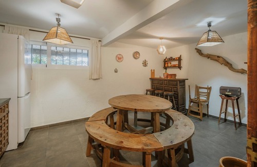 Valdemanco House | Villa Karina: Finca with Mountain Views, Private Pool and Wi-Fi