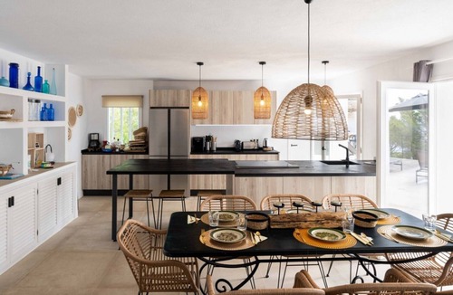 Sant Josep de sa Talaia Villa | Villa 'Molí' with Sea Views, Wi-Fi, and Air Conditioning