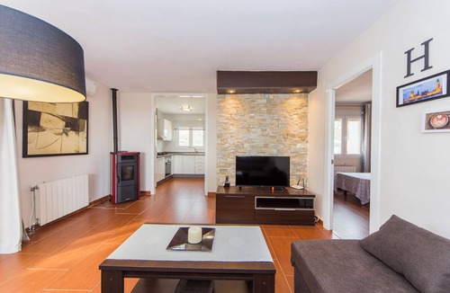 La Empedrola Ski Chalet | Villa or detached house with private pool and barbecue