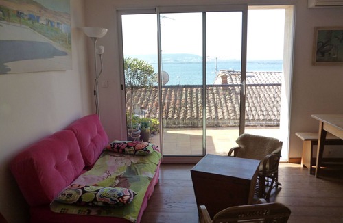 Bouzigues House | Village house in Bouzigues- Large Terrace- view on the pond and Sète