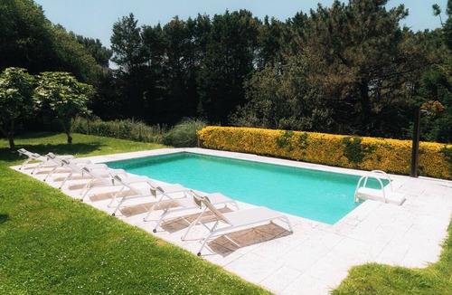 Comillas City Center Villa | Wishome - Large house with a garden and pool in Comillas, 6 minutes from the beach