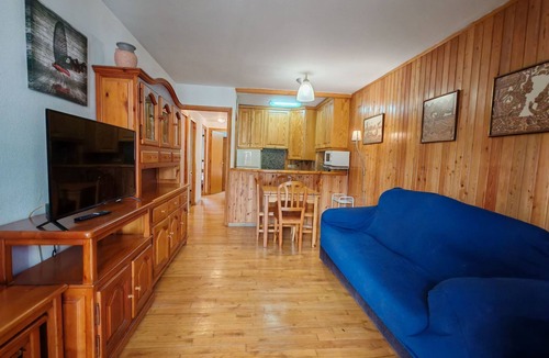 Pla de l'Ermita Apartment | Wohnung Besiberri 3 befindet sich im Erdgeschoss mit Terrasse Vall de Boí by Interhome