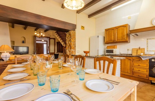Roda de Bara House | Wonderful private villa for 11 guests with WIFI, TV, terrace and pets allowed