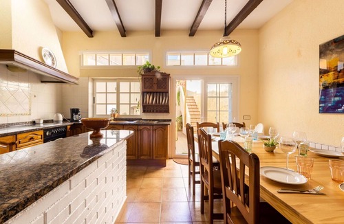 Roda de Bara House | Wonderful private villa for 11 guests with WIFI, TV, terrace and pets allowed
