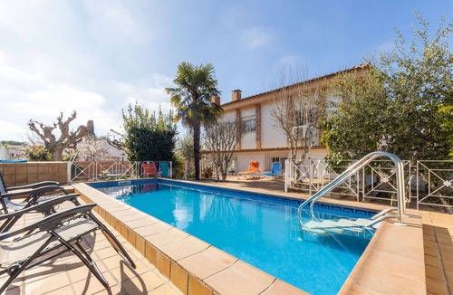Tamarit House | Wonderful private villa for 9 people with A/C, private pool, WIFI, TV, balcony and pets allowed