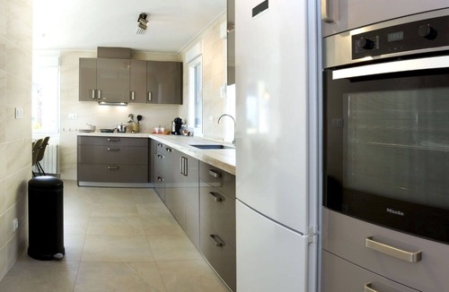 Alcalali Villa | Wonderful private villa with private pool, A/C, WIFI, TV, patio, pets allowed and panoramic view