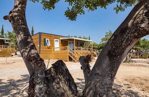 Calig House | - Wood Mobile Home 3