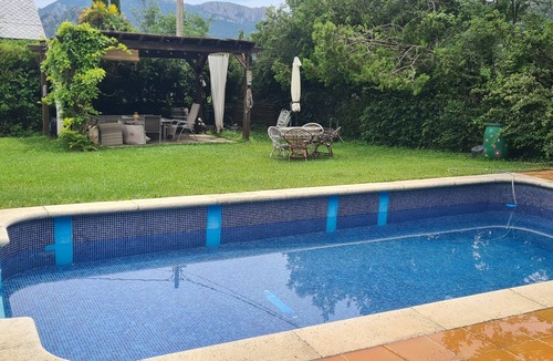 Sant Llorenc de Morunys House | Yoar Holiday Home with Mountain Views and Wi-Fi