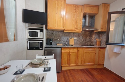 Taull Apartment | Your comfortable shelter with pool - Herbasabina 2
