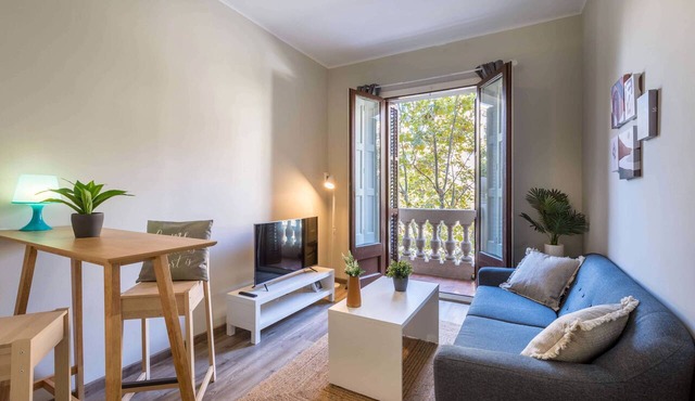 13par1004- Fabulous apt in the heart of Barcelona