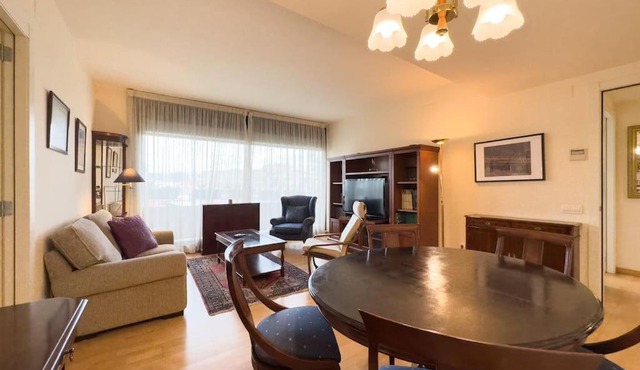 3 bedrooms apt next to Ciutadella Park