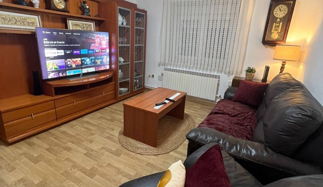 A stone's throw from the historic center with parking