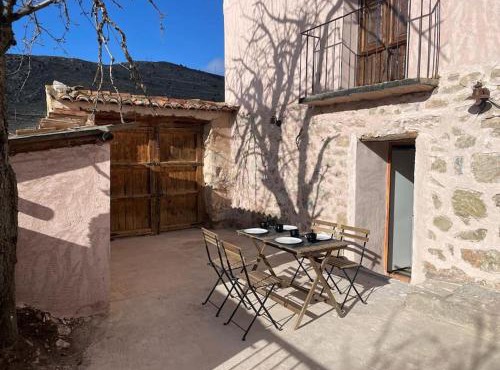 Acogedora casa con patio-parking