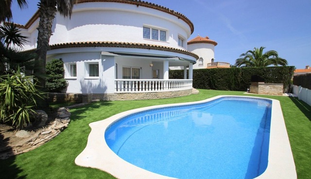 ALAMO Gran villa piscina privada y WiFi gratis