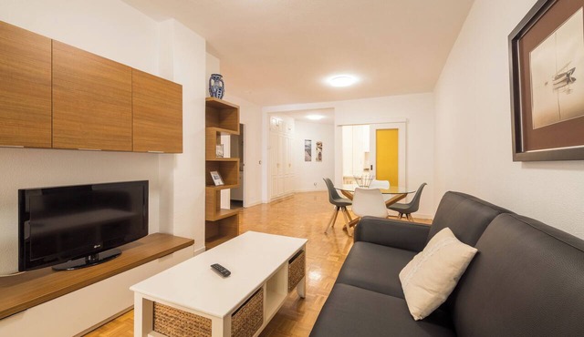 Apartamento a 2 Minutos Caminando de la Clínica Universitaria