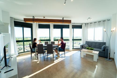Apartamento para 6 en Torreblanca con vistas, AC, wifi y cerca de la playa- Brisaazahar
