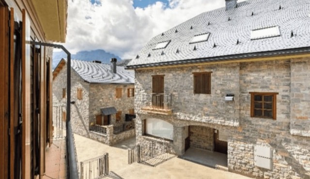 Apartamentos Búbal. Confort y Relax. Tu Mascota es Bienvenida