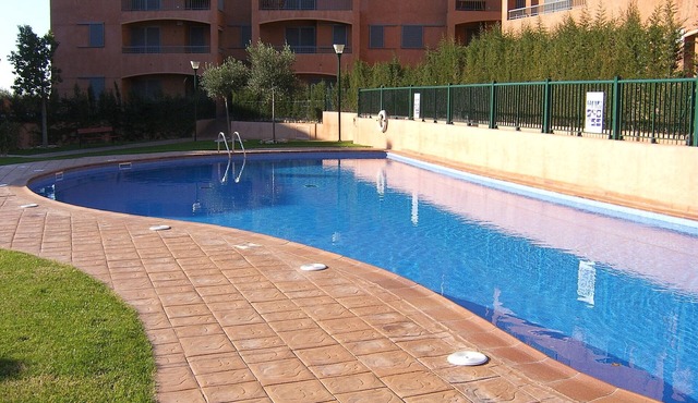 Apartment 200m from the sea with pool, ideal for relaxation and sports lovers